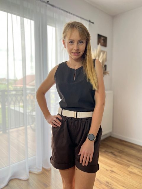 Bluzeczka na ramiączkach